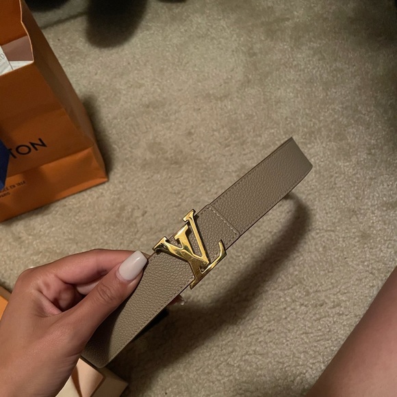 SOLD 100% authentic Louis Vuitton belt - Picture 1 of 6